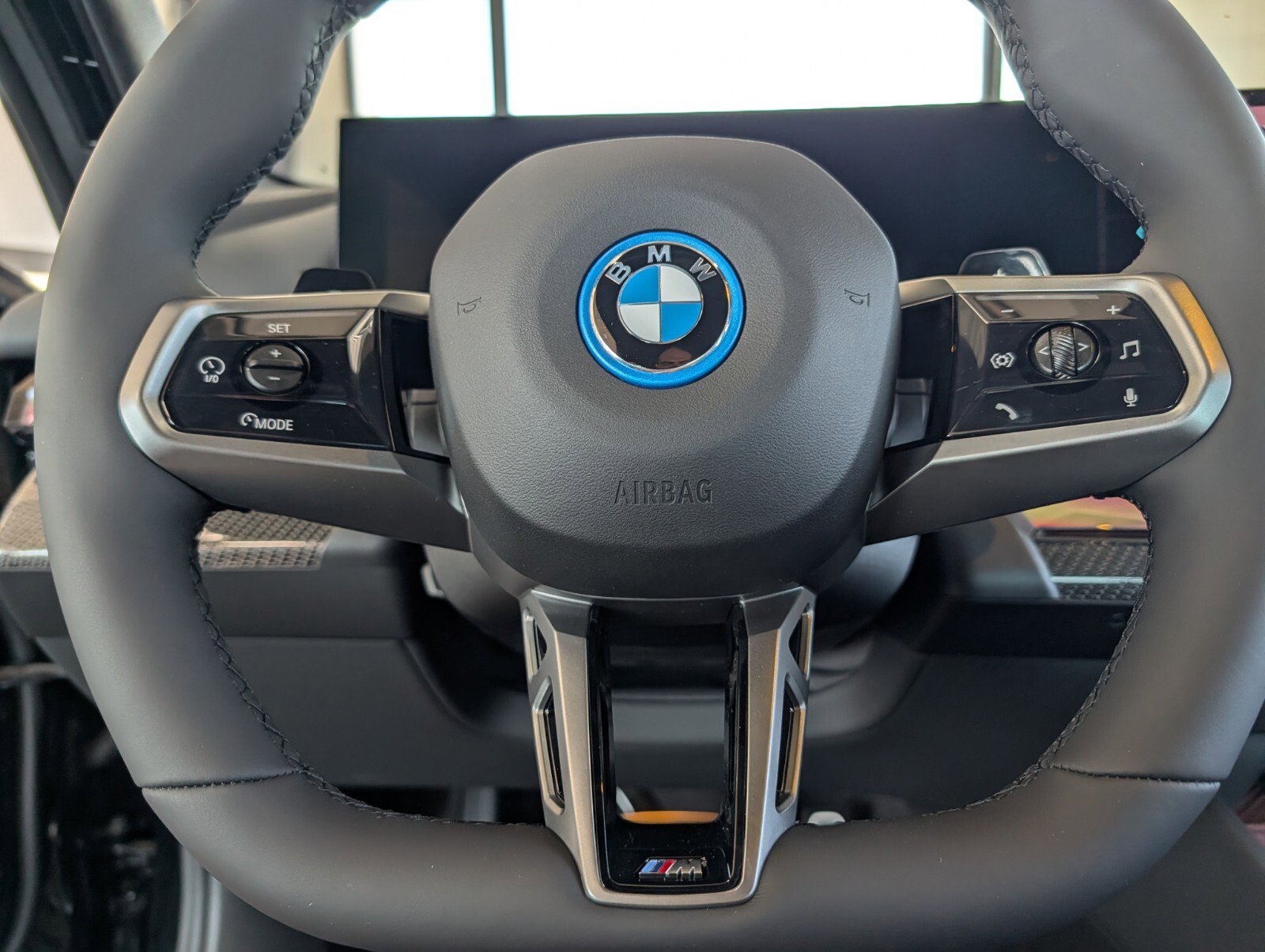 New 2027 BMW 550e xDrive AWD/4WD image 17