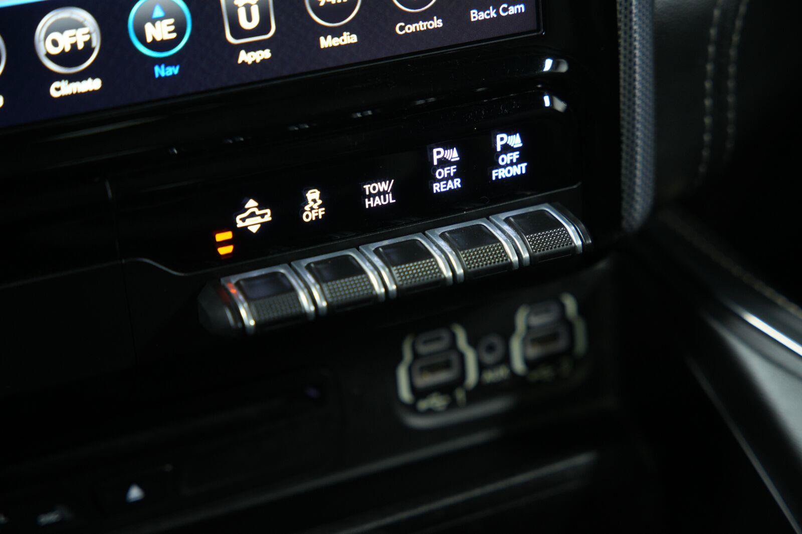 Used 2019 RAM 1500 Limited AWD/4WD image 57
