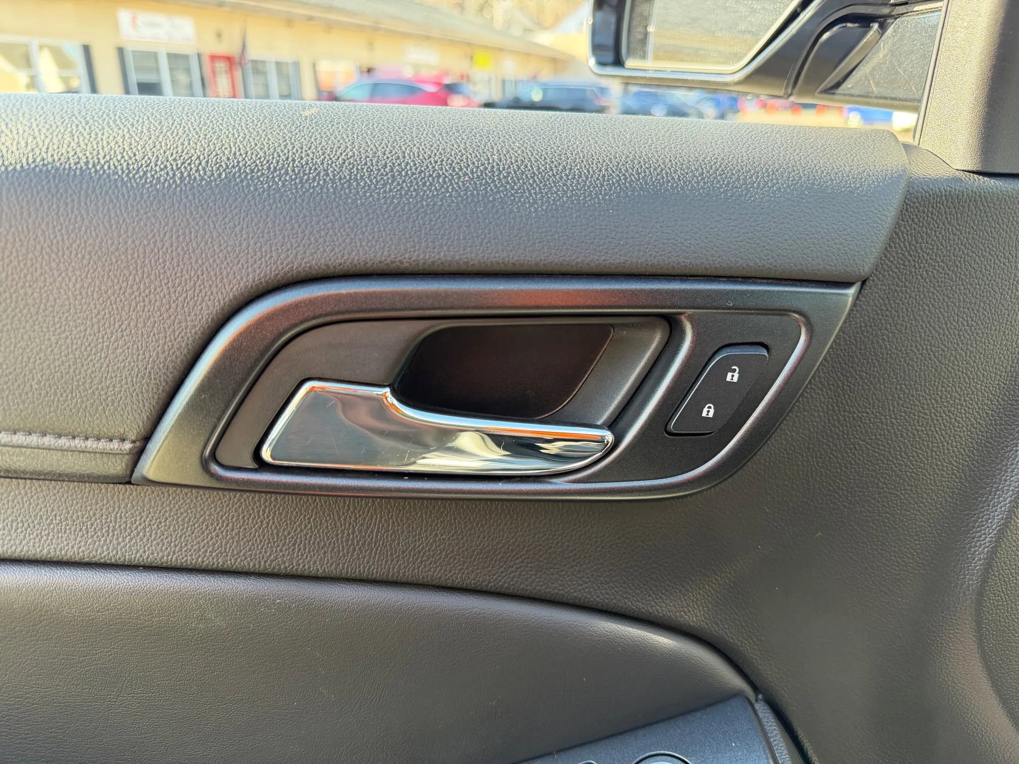 Used 2018 Chevrolet Tahoe LT image 29