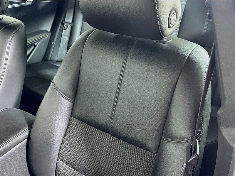 Used 2014 Chevrolet Impala LT w/ Convenience Package FWD image 19