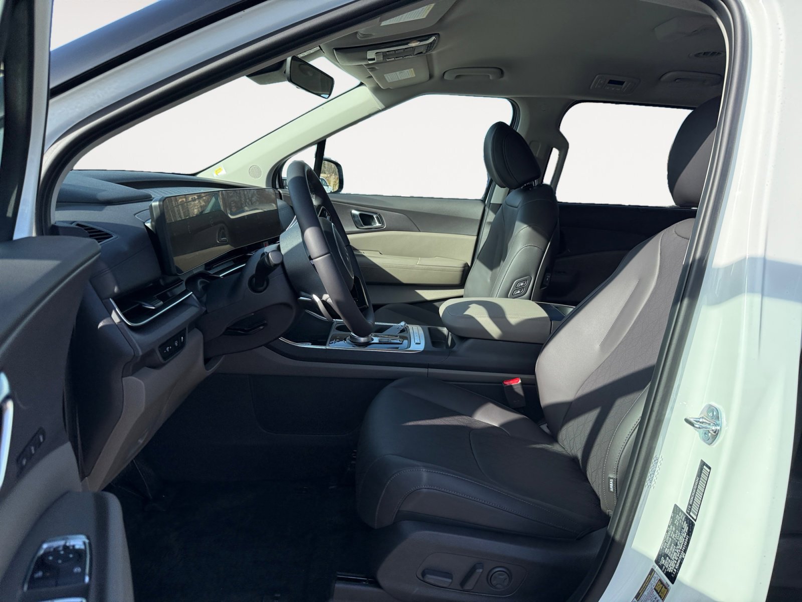 New 2026 Kia Carnival EX image 10