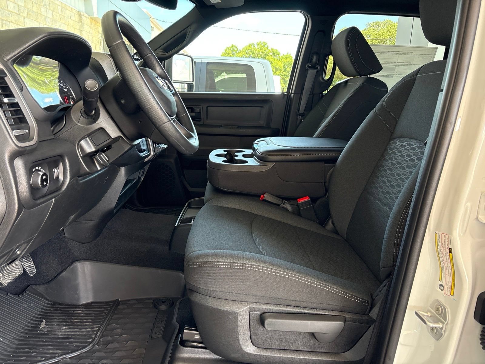 New 2026 RAM 3500 Tradesman AWD/4WD image 13