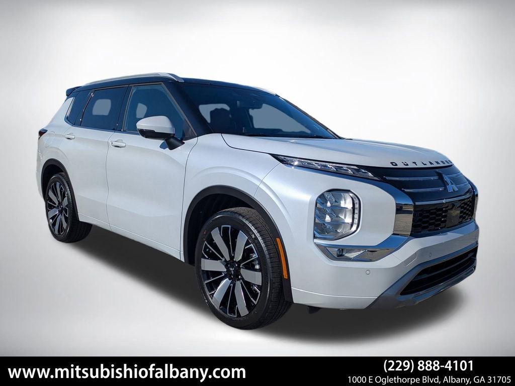 New 2026 Mitsubishi Outlander SEL image 1