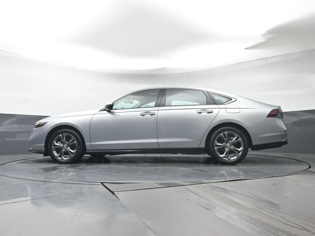 Used 2024 Honda Accord EX-L image 31