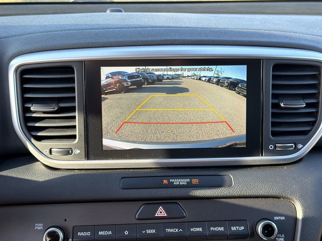 Used 2022 Kia Sportage LX image 27