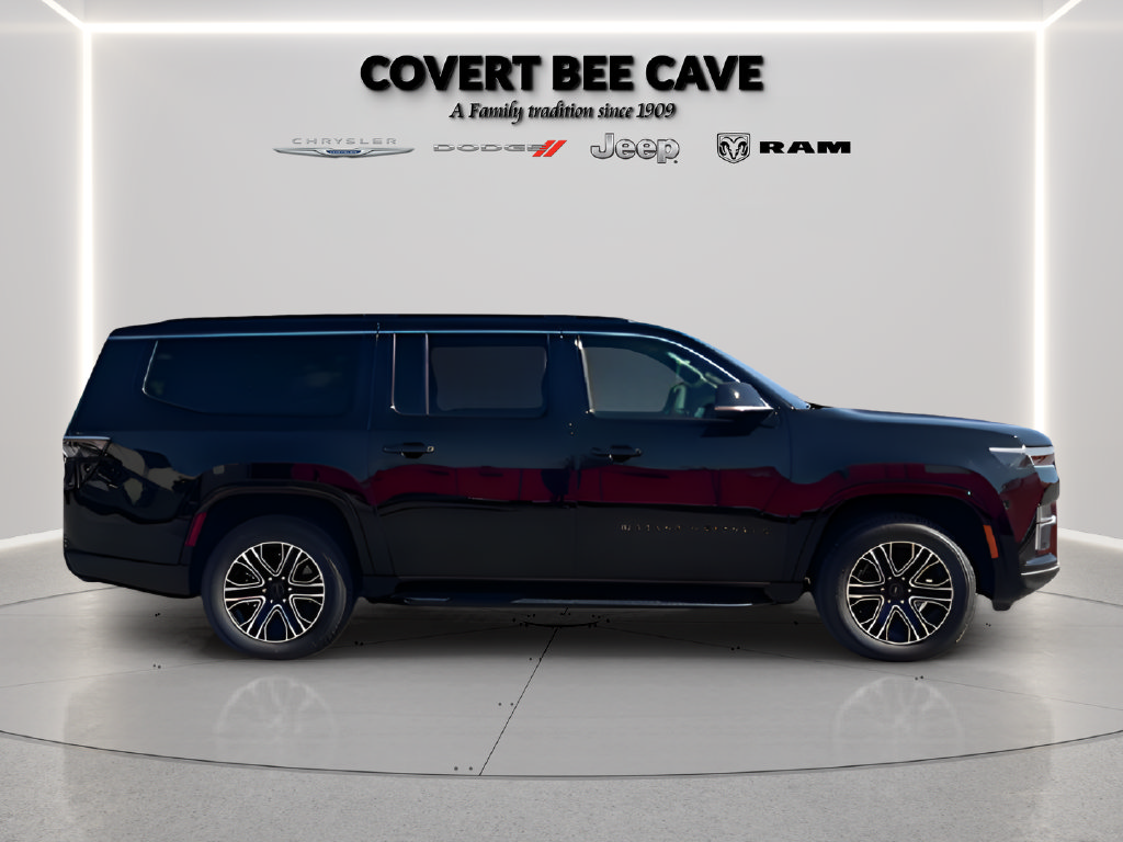 New 2026 Jeep Grand Wagoneer L 2WD image 12