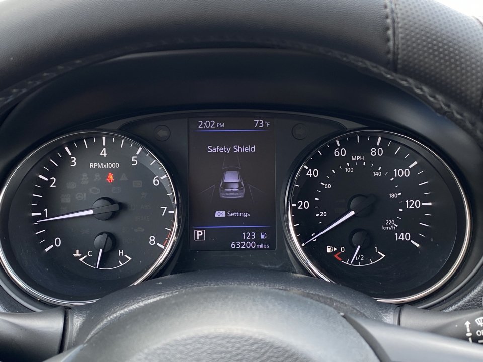 Used 2018 Nissan Rogue SV FWD image 12
