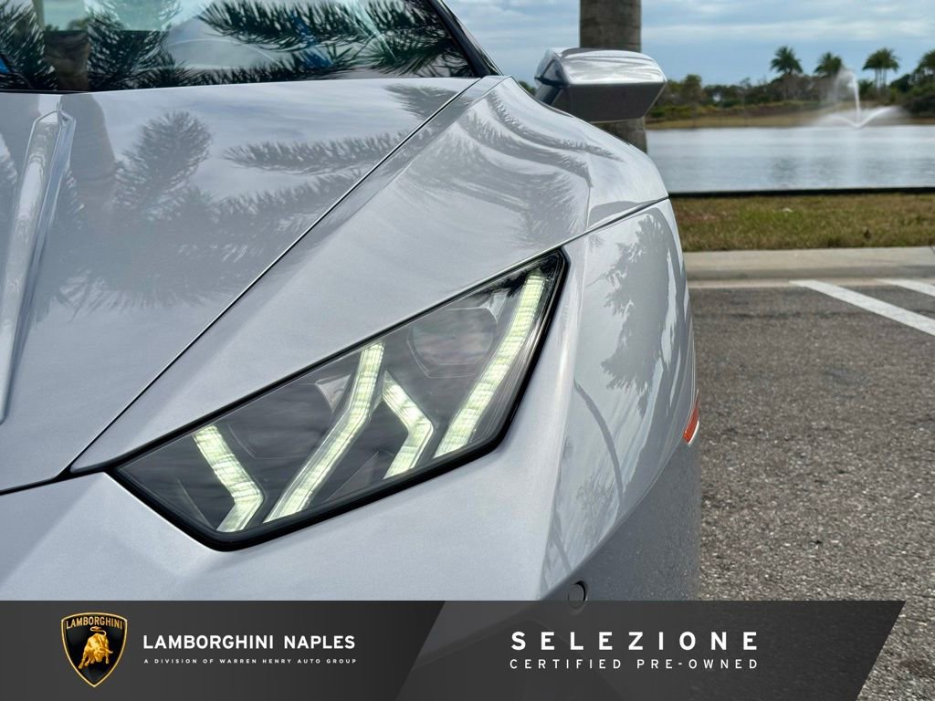 Used 2021 Lamborghini Huracan EVO image 26