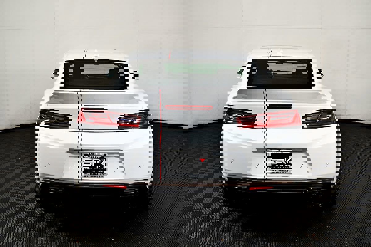 Used 2017 Chevrolet Camaro SS w/ LPO, Ground Effects Package image 9