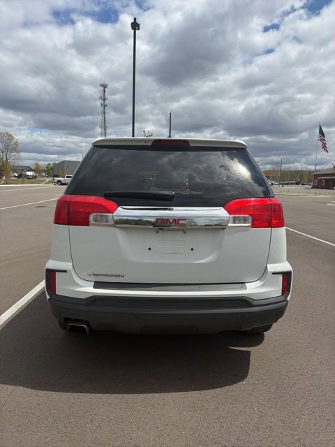 Used 2017 GMC Terrain SLE FWD image 5