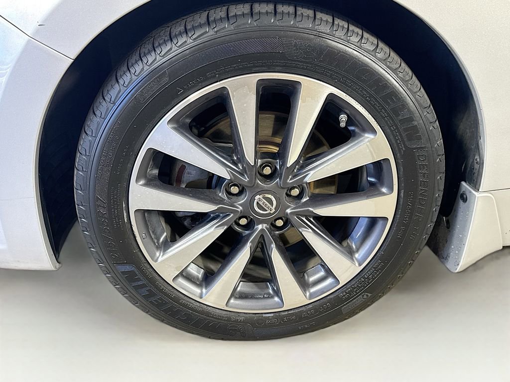 Used 2017 Nissan Altima 2.5 SV w/ Convenience Package image 39