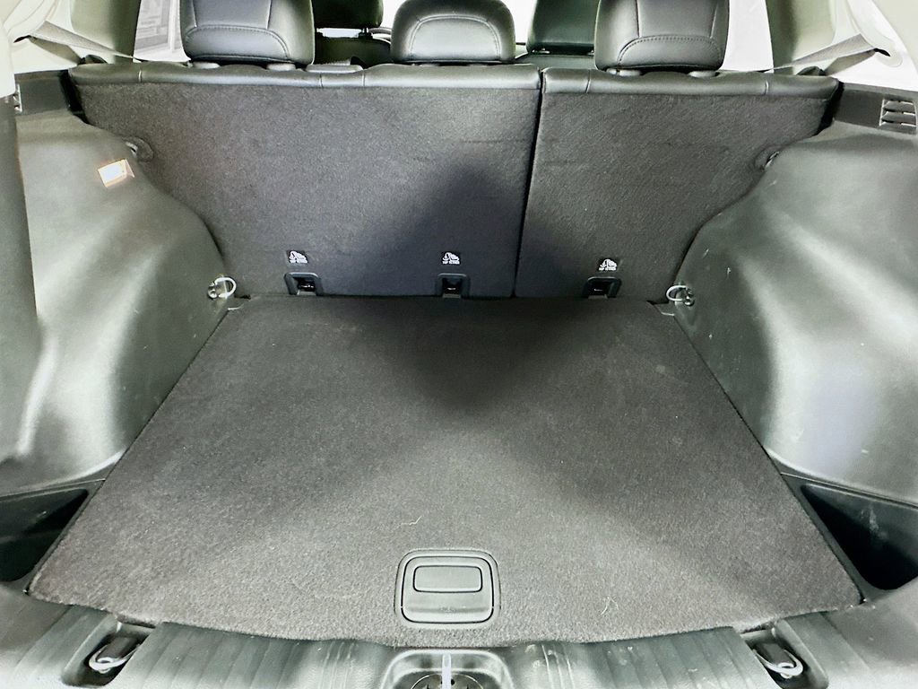 Certified 2022 Jeep Compass Latitude w/ Convenience Group image 37