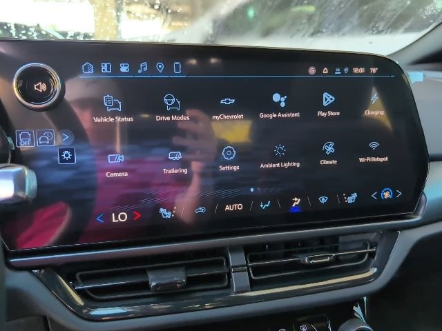New 2026 Chevrolet Equinox EV RS FWD image 21