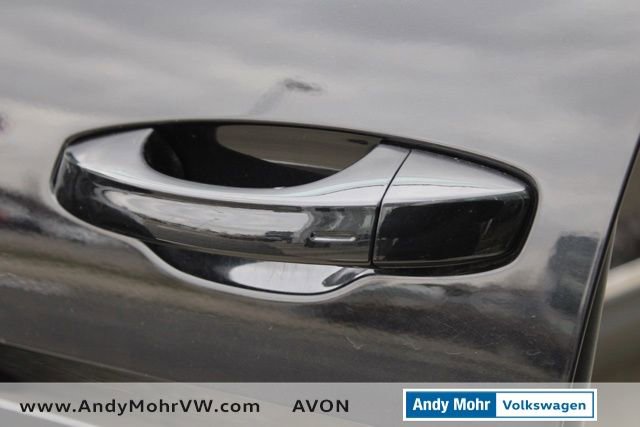 Used 2018 Volkswagen Atlas SEL image 16