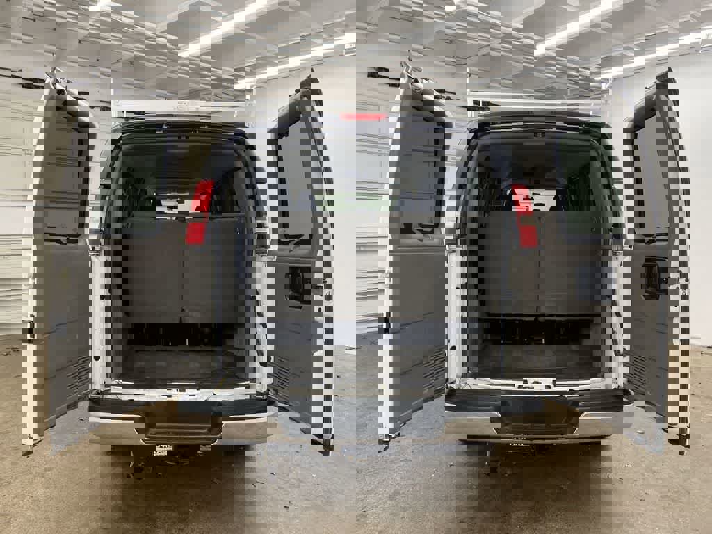 Used 2017 Chevrolet Express 2500 LT w/ LT Preferred Equipment Group image 24