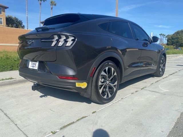 Used 2021 Ford Mustang Mach-E Select image 5