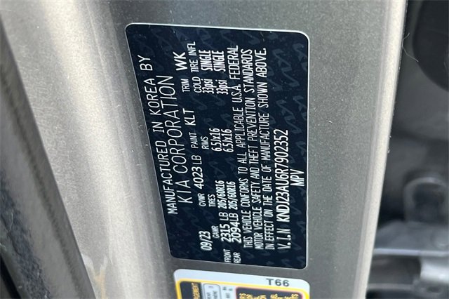 Used 2024 Kia Soul LX w/ Option Group 015 image 40