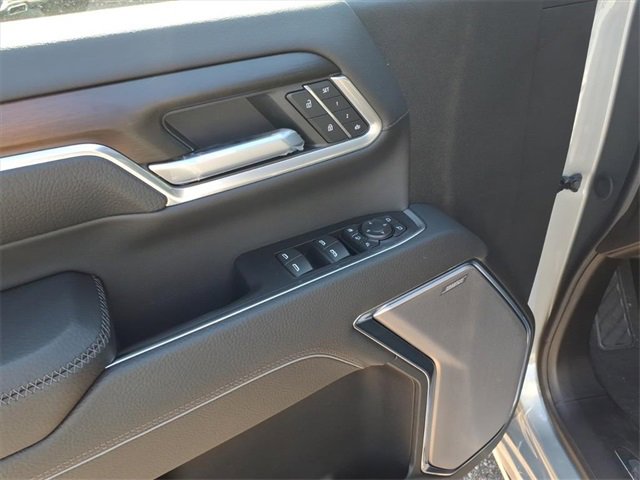 New 2026 GMC Sierra 3500 Denali w/ Denali Reserve Package image 18