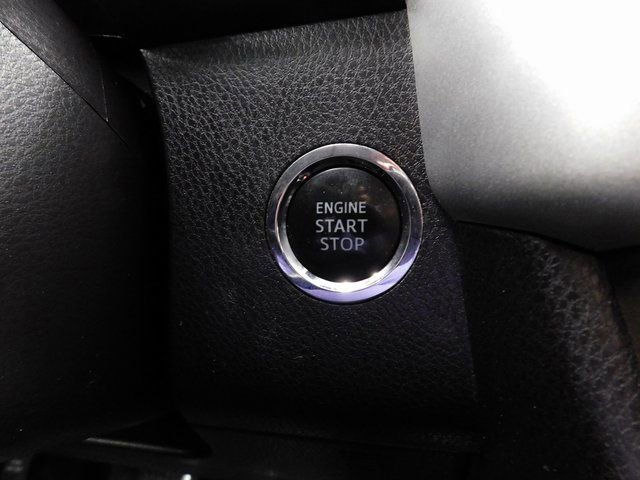 Used 2018 Toyota Highlander Limited image 43