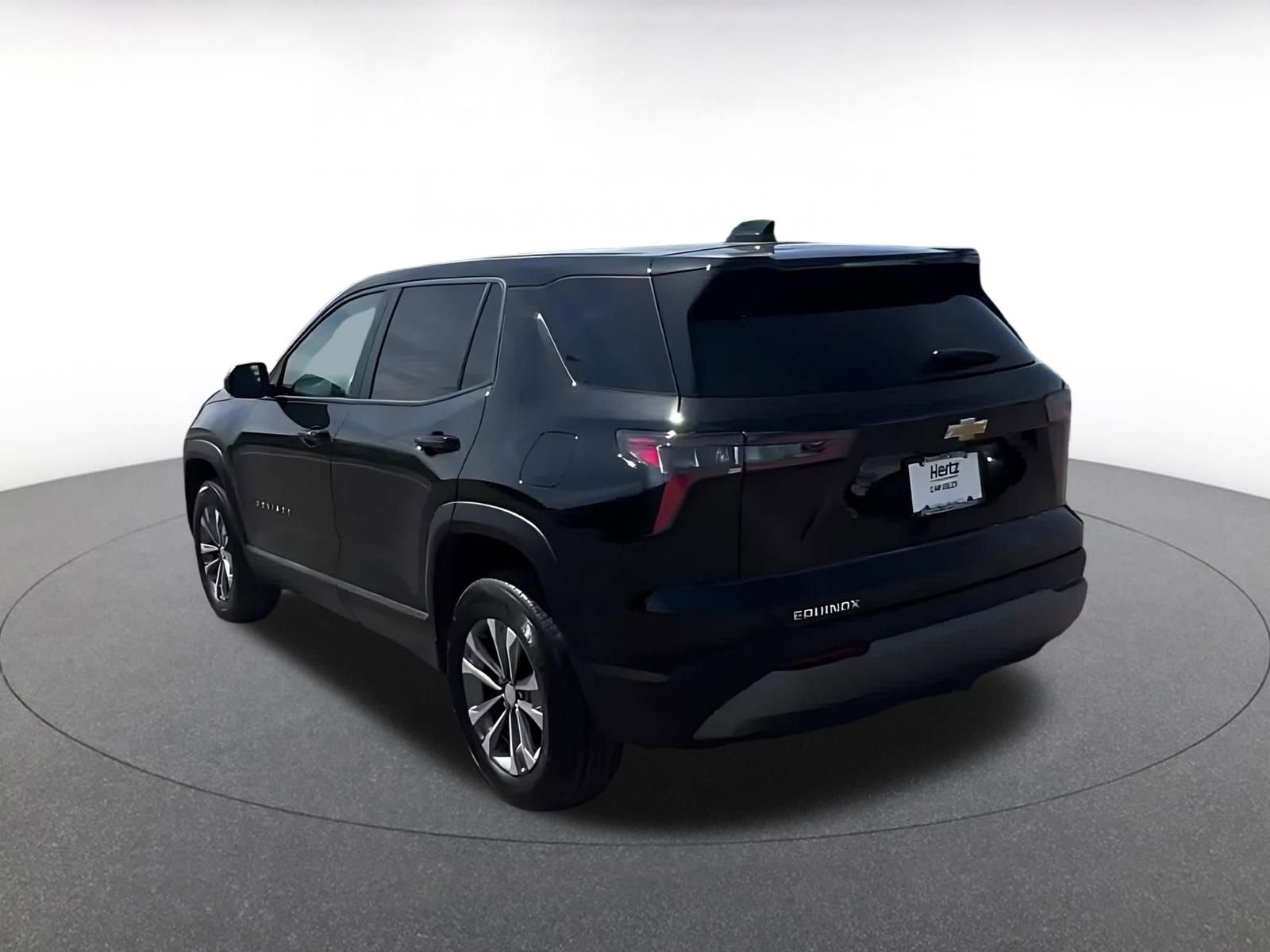 Used 2025 Chevrolet Equinox LT image 11