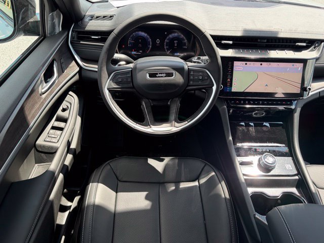 New 2026 Jeep Grand Cherokee Limited AWD/4WD image 37