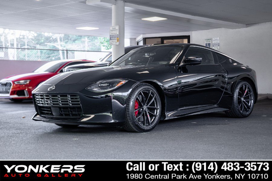 Used 2024 Nissan Z Performance w/ Floor Mat Package