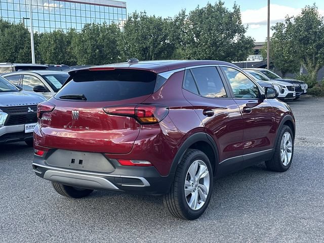 Used 2024 Buick Encore GX Preferred FWD image 2