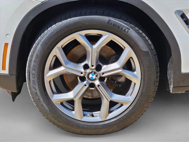 Used 2023 BMW X4 xDrive30i image 24