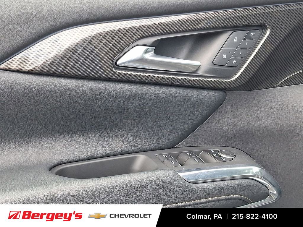 Certified 2025 Chevrolet Traverse High Country image 26