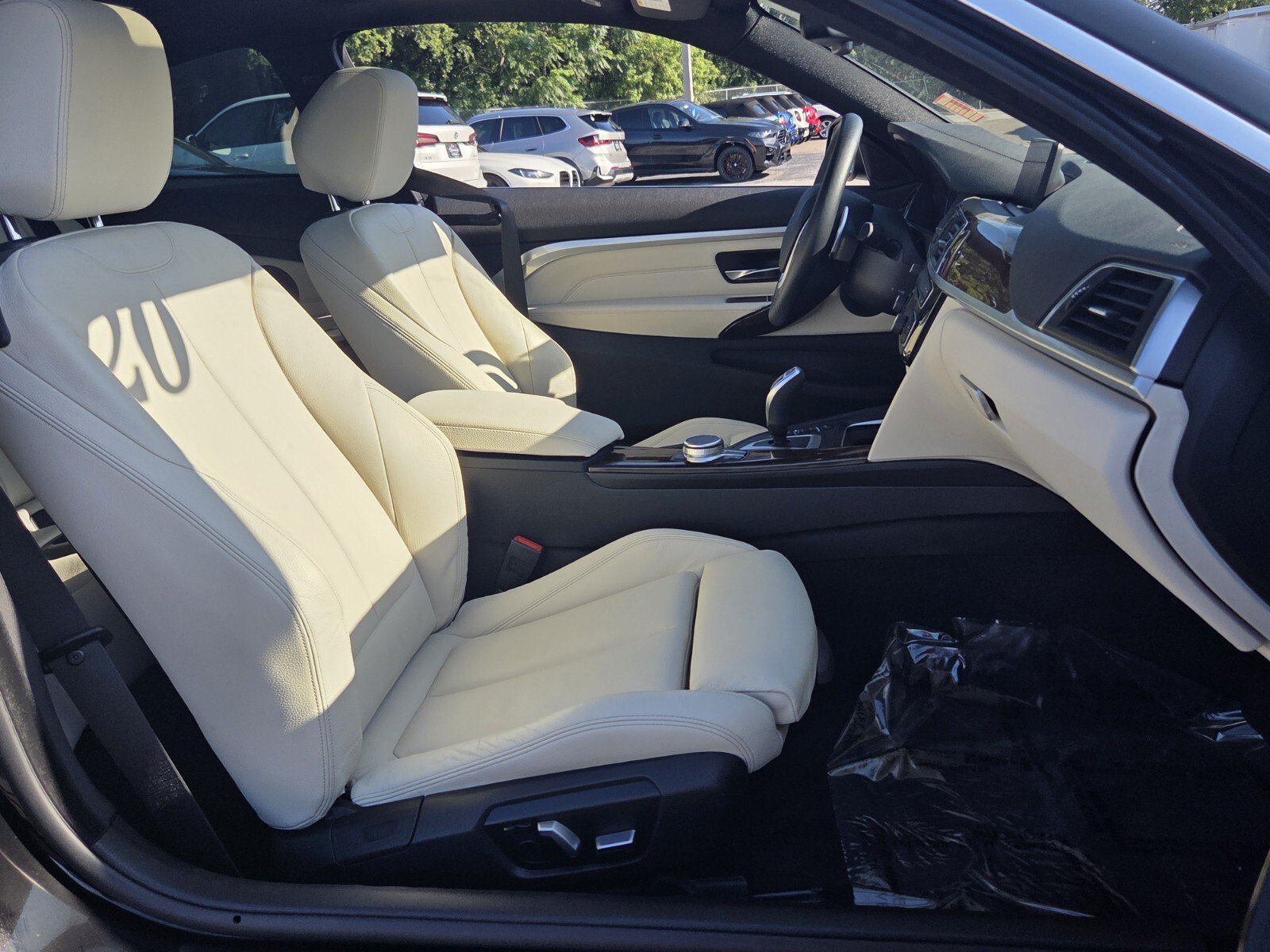 Used 2020 BMW 430i Coupe w/ Executive Package RWD image 16