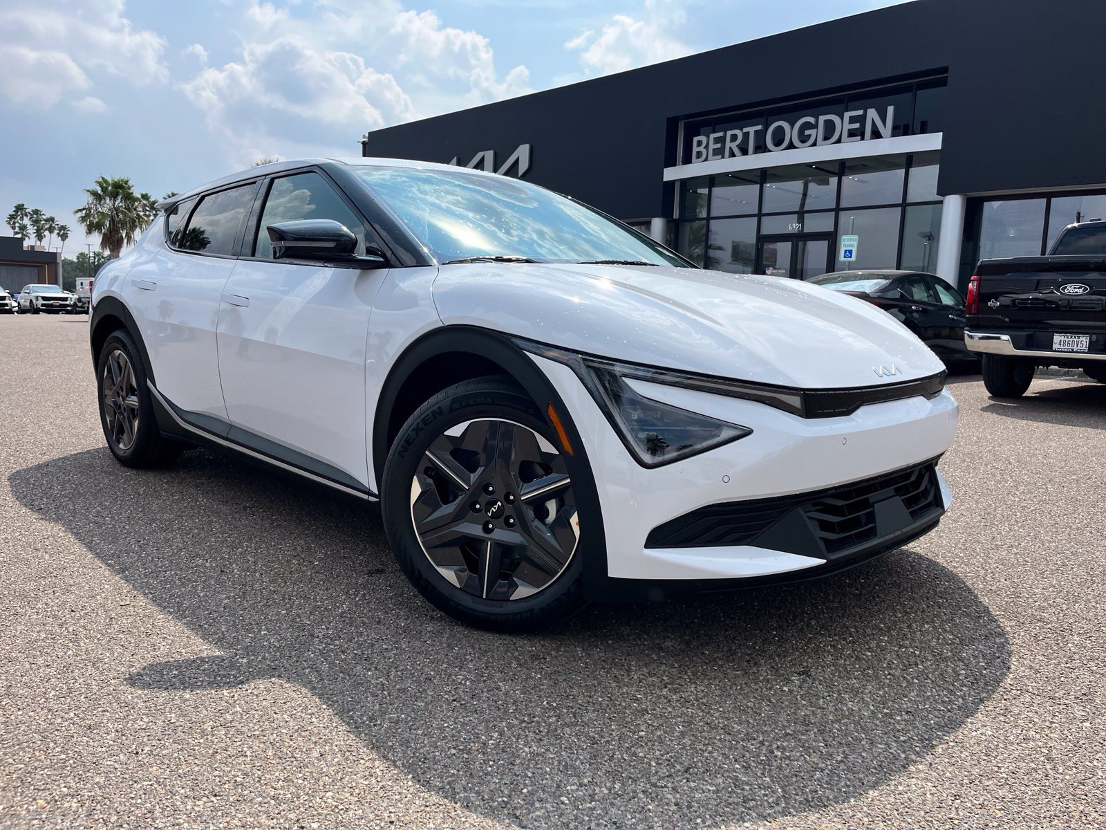 New 2026 Kia EV6 Light RWD image 1