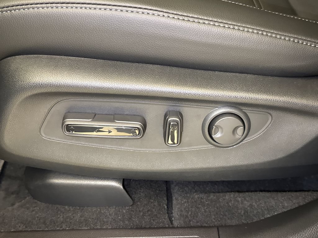 New 2026 Honda CR-V EX-L image 22