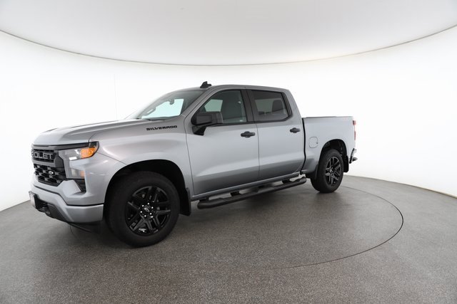 Used 2023 Chevrolet Silverado 1500 Custom w/ Rally Edition image 2