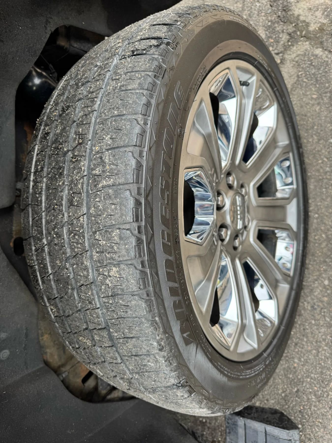 Used 2015 GMC Yukon Denali w/ Open Road Package image 38