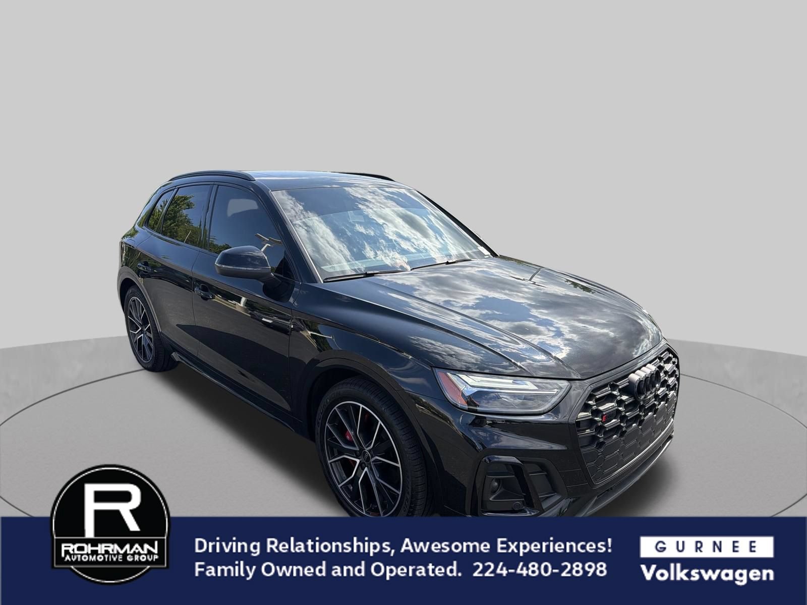 Used 2023 Audi SQ5 Premium Plus w/ Premium Plus Package AWD/4WD image 2