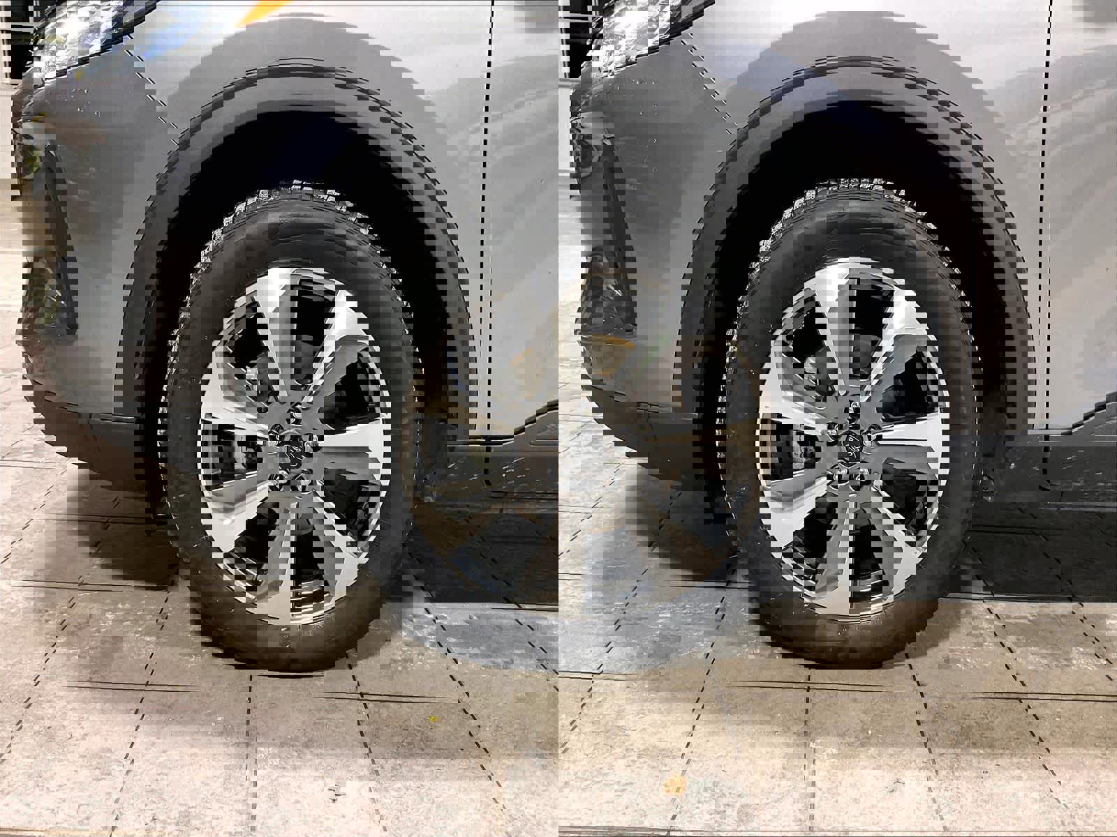 Used 2024 Ford Escape Platinum image 7