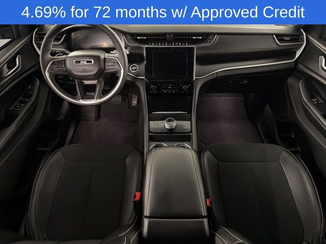 Used 2025 Jeep Grand Cherokee L Laredo image 19