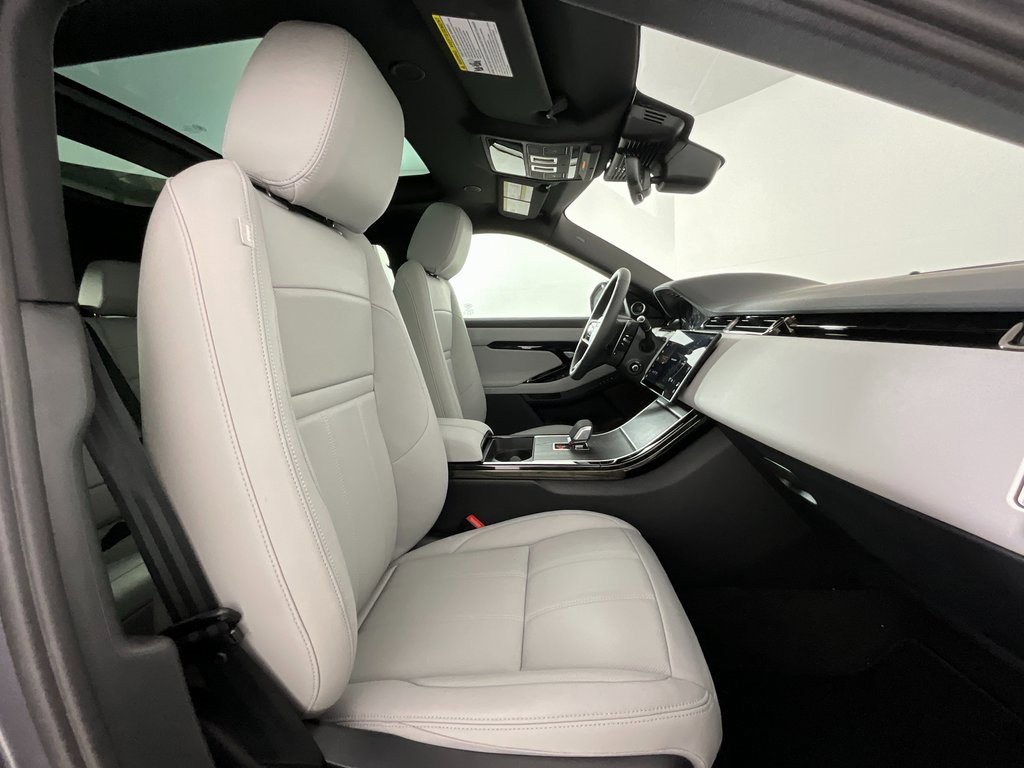 New 2026 Land Rover Range Rover Evoque S image 3