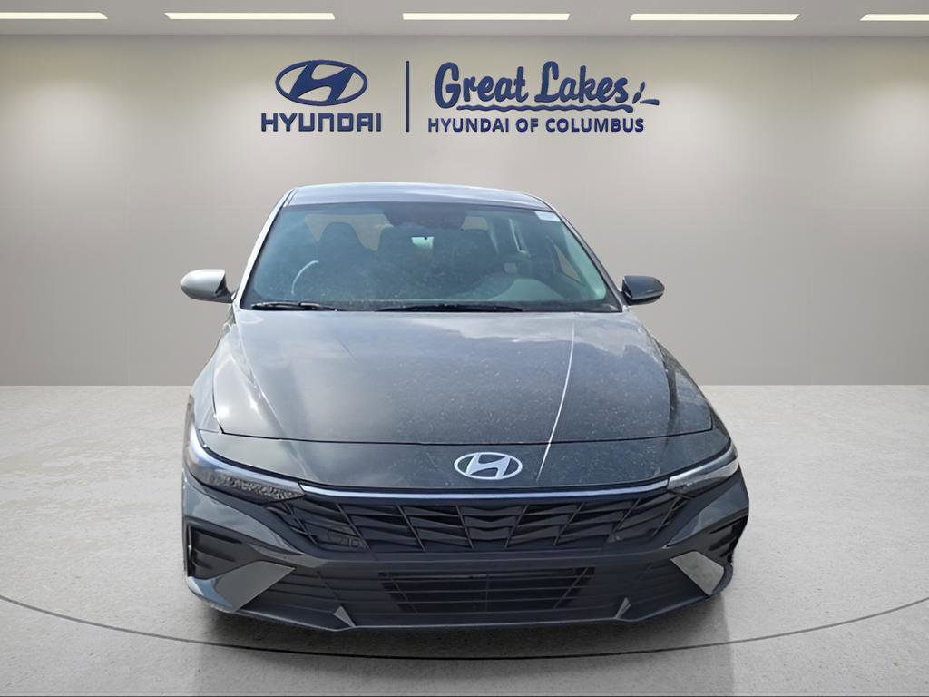 New 2026 Hyundai Elantra SE FWD image 8