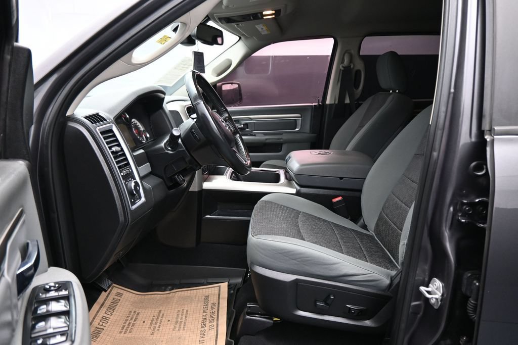 Used 2018 RAM 1500 Big Horn AWD/4WD image 9