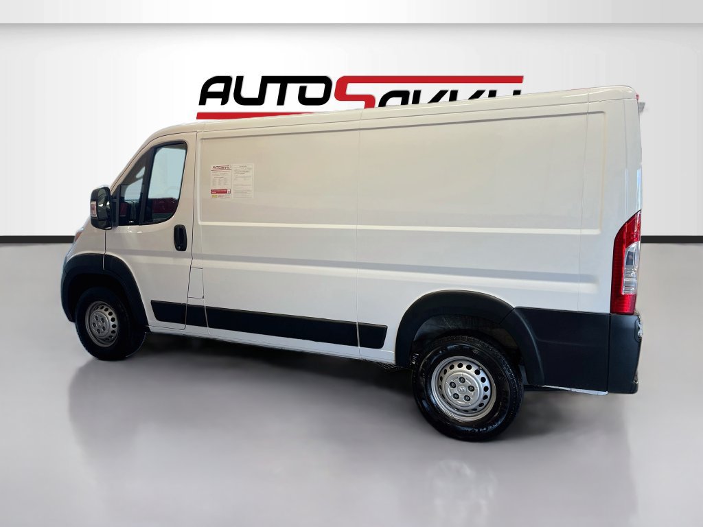 Used 2025 RAM ProMaster 2500 w/ U-Haul Equipment Group FWD image 4