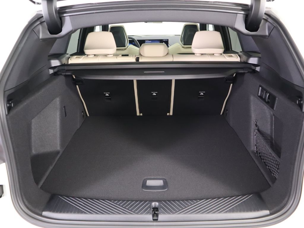 Used 2026 BMW X3 xDrive30 w/ Convenience Package image 30