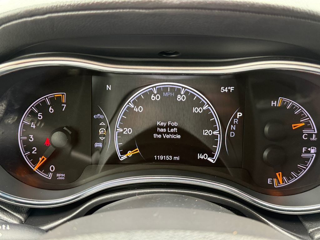 Used 2018 Jeep Grand Cherokee Overland image 13