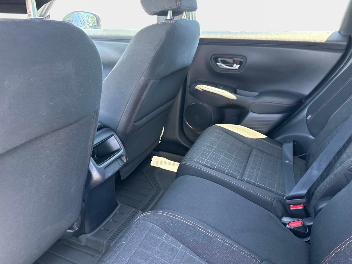 Certified 2025 Honda HR-V Sport image 14