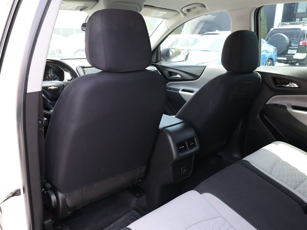 Used 2019 Chevrolet Equinox LS FWD image 15