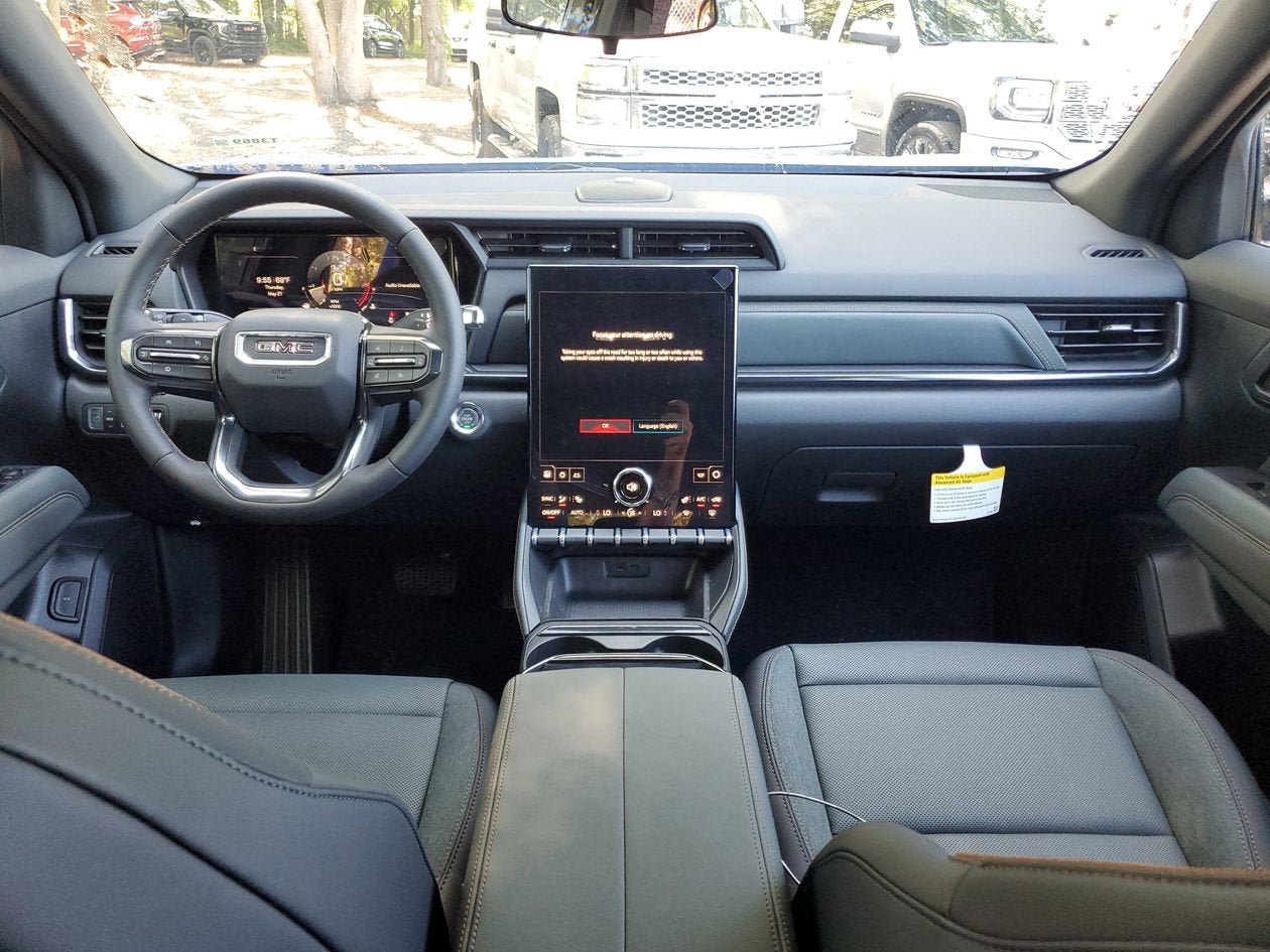 New 2026 GMC Terrain AT4 AWD/4WD image 12
