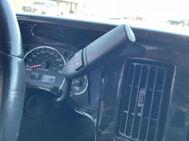 Used 2015 Chevrolet Express 2500 Extended image 30