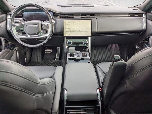 Certified 2023 Land Rover Range Rover Autobiography image 18