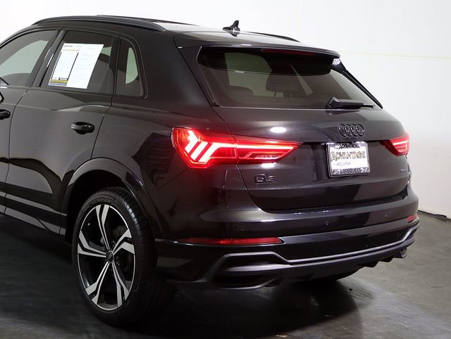 Used 2023 Audi Q3 2.0T Premium Plus image 11