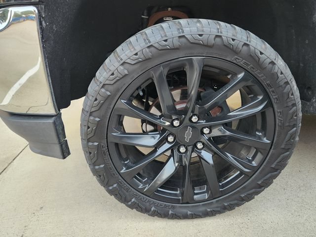 Used 2017 Chevrolet Silverado 1500 LT w/ Texas Edition RWD image 9